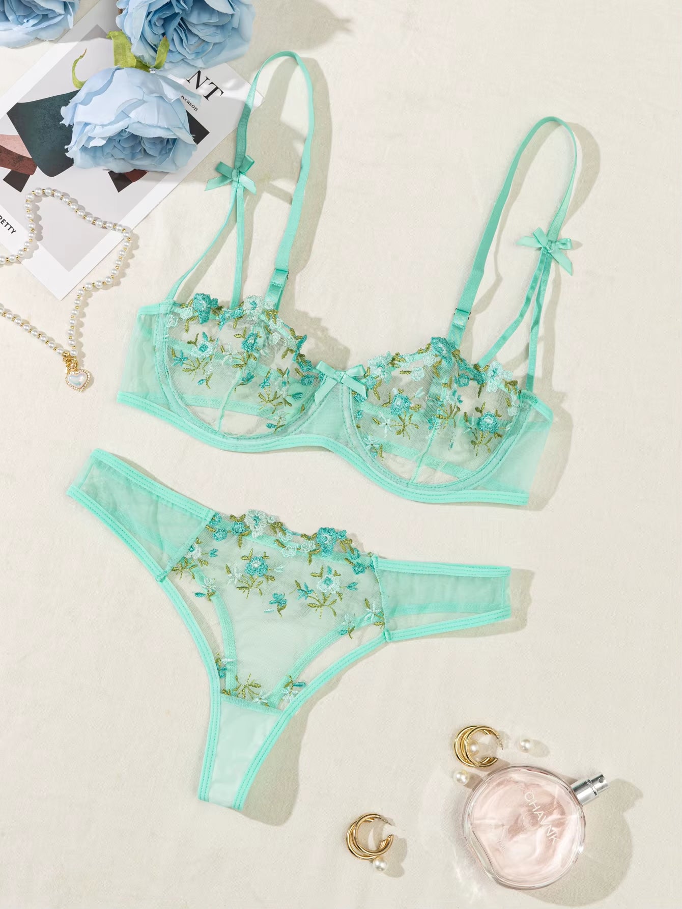 Night Beautiful Sexy Women 2 Piece Floral Embroidery Underwear Sexy Erotic Lingerie Underwear Set